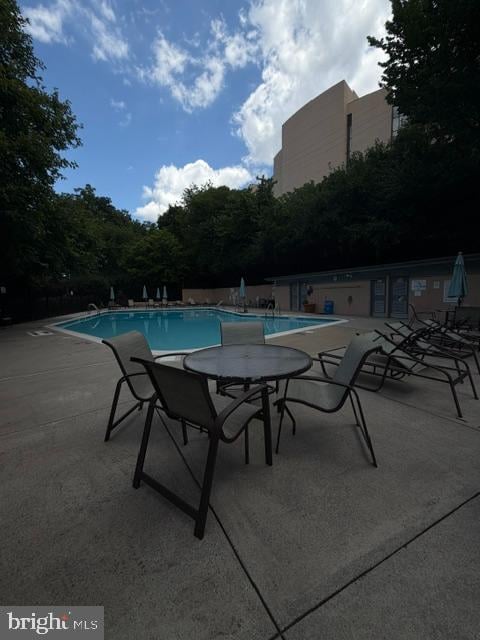 1200 S Arlington Ridge Rd #403, Arlington, VA 22202