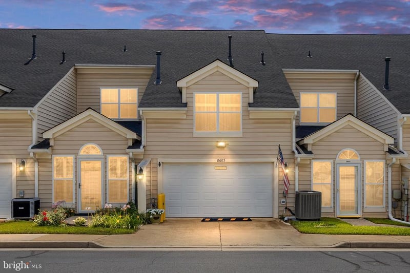 8605 Liberty Trl, Manassas, VA 20110