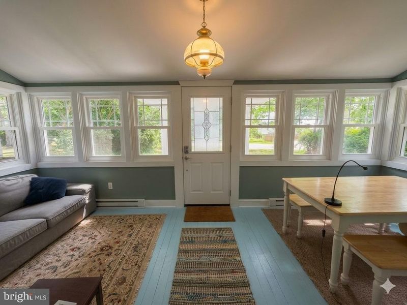 6002 Melbourne Ave, Deale, MD 20751