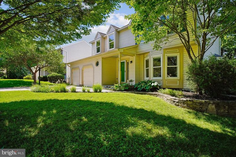 8595 Wheatfield Way, Ellicott City, MD 21043