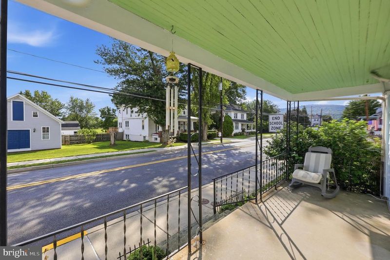 313 E Main St, Thurmont, MD 21788