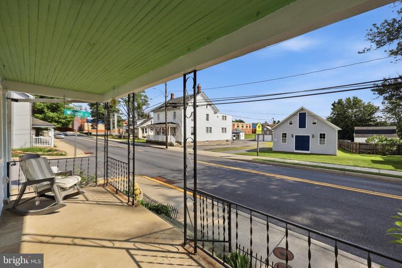 313 E Main St, Thurmont, MD 21788