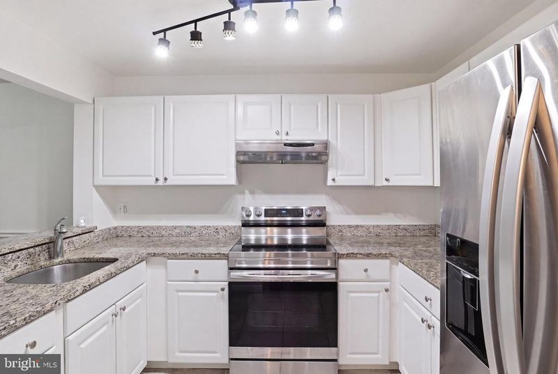 6028 Old Landing Way #22, Burke, VA 22015