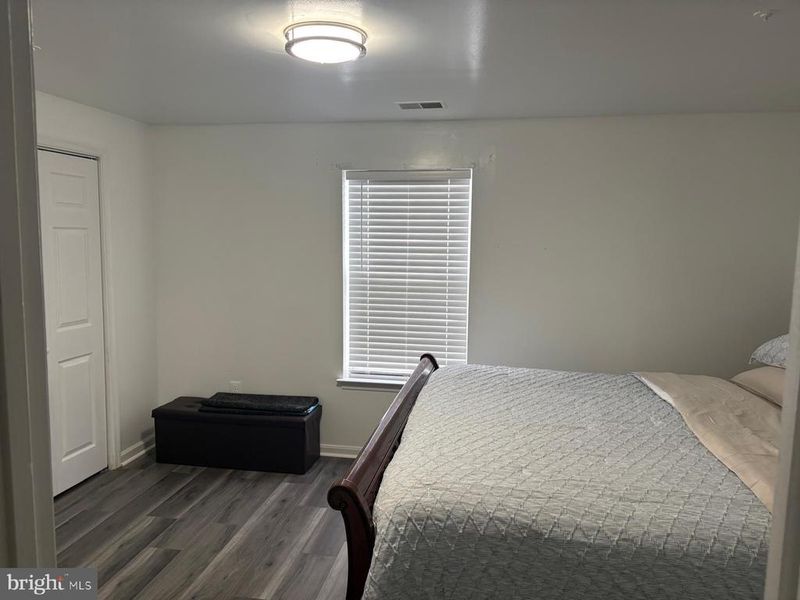 811 Falls Lake Dr, Bowie, MD 20721