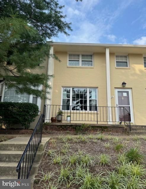 3824 Jay Ave, Alexandria, VA 22302