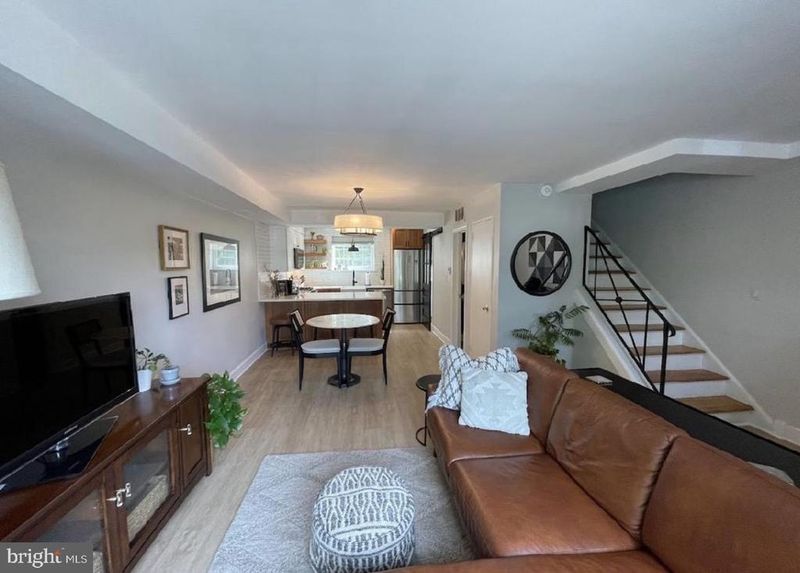 3824 Jay Ave, Alexandria, VA 22302