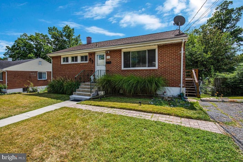 4702 66th Pl, Hyattsville, MD 20784