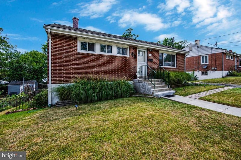 4702 66th Pl, Hyattsville, MD 20784