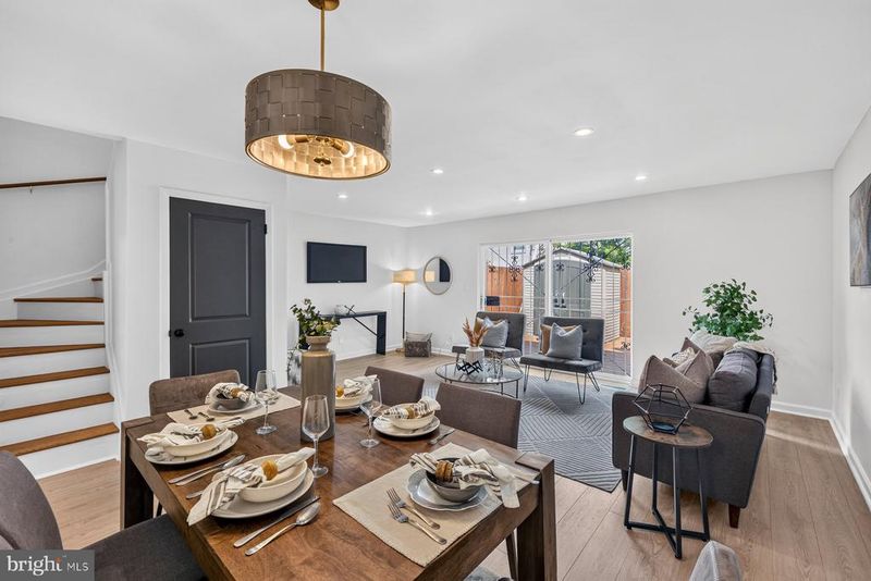 822 Wheeler Hill Dr SE, Washington, DC 20032
