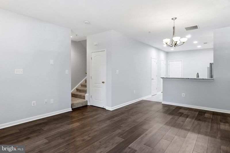 43607 Mcdowell Sq, Leesburg, VA 20176