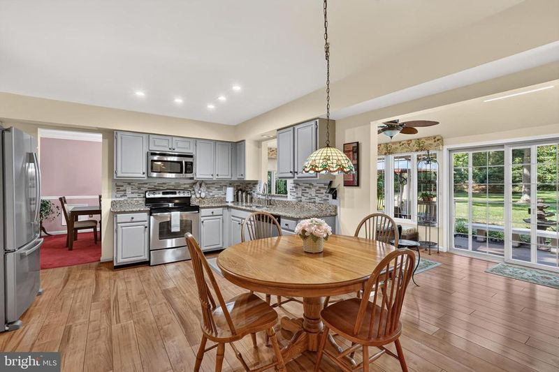 110 Amesbury Ct, Severna Park, MD 21146