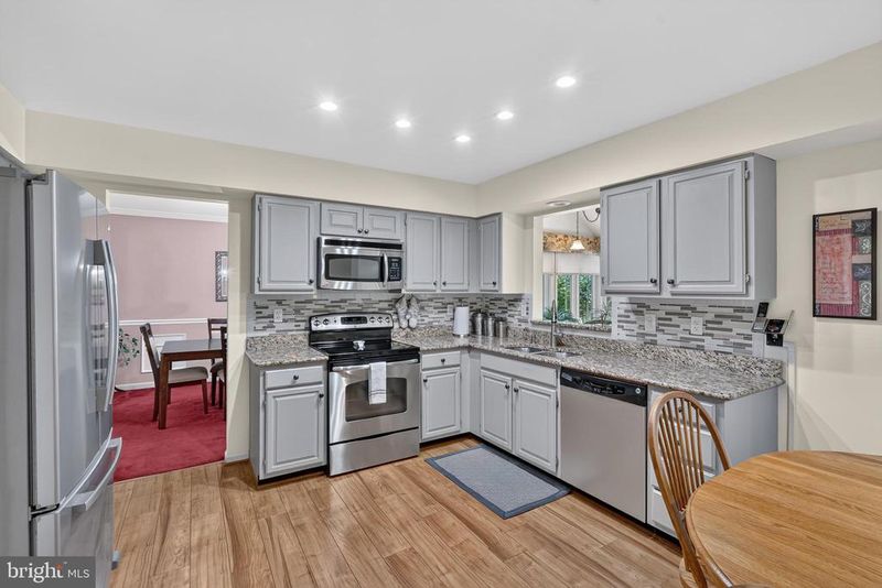 110 Amesbury Ct, Severna Park, MD 21146
