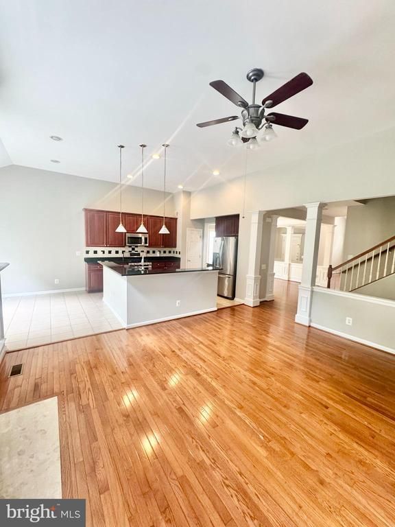 5346 Sammie Kay Ln, Centreville, VA 20120