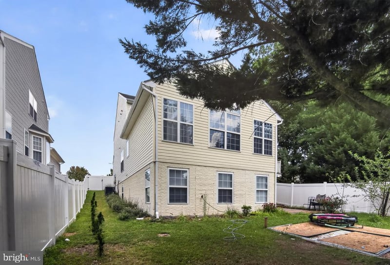 3301 Tony Ct, Dumfries, VA 22026