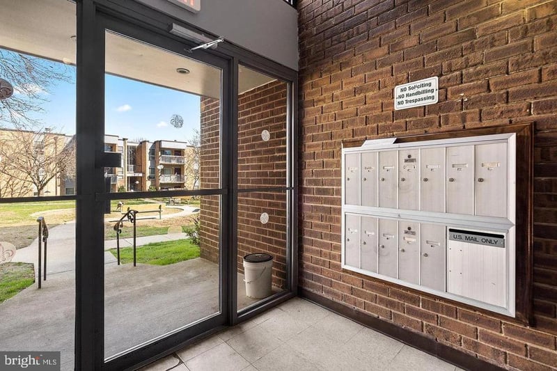 2305 Greenery Ln #102-3, Silver Spring, MD 20906
