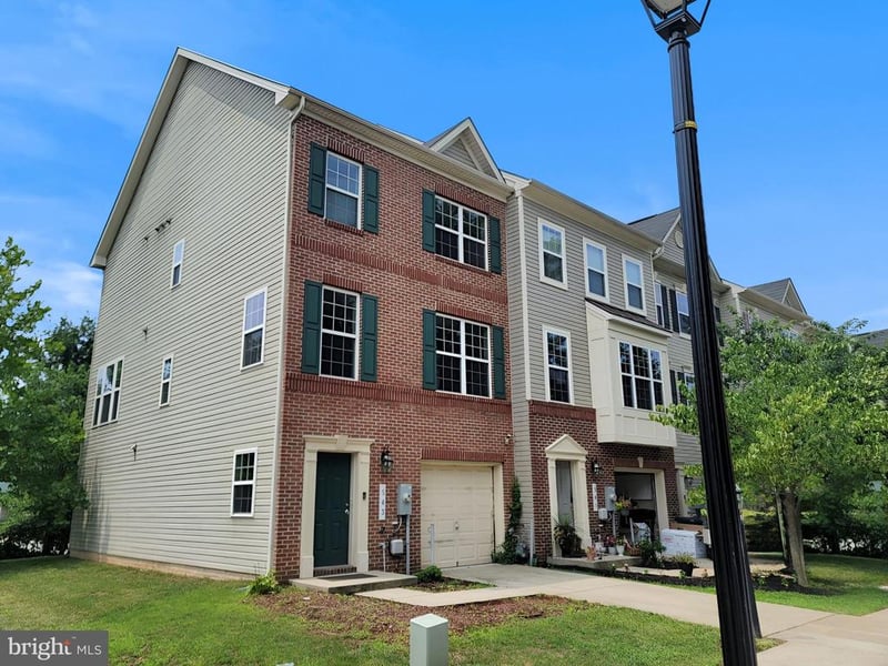 543 Bluffton Dr, Glen Burnie, MD 21060