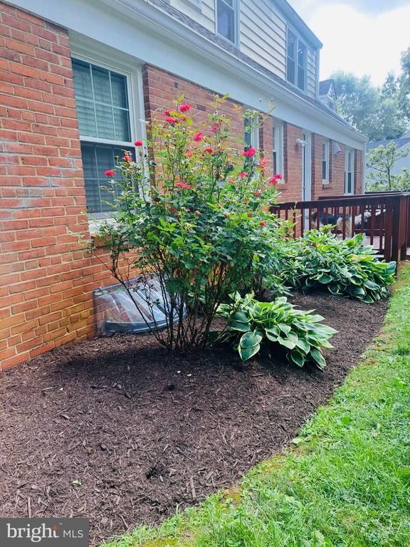 3508 Woodside Rd, Alexandria, VA 22310