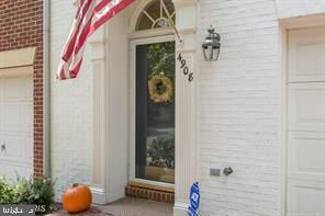 4908 Gardner Dr, Alexandria, VA 22304