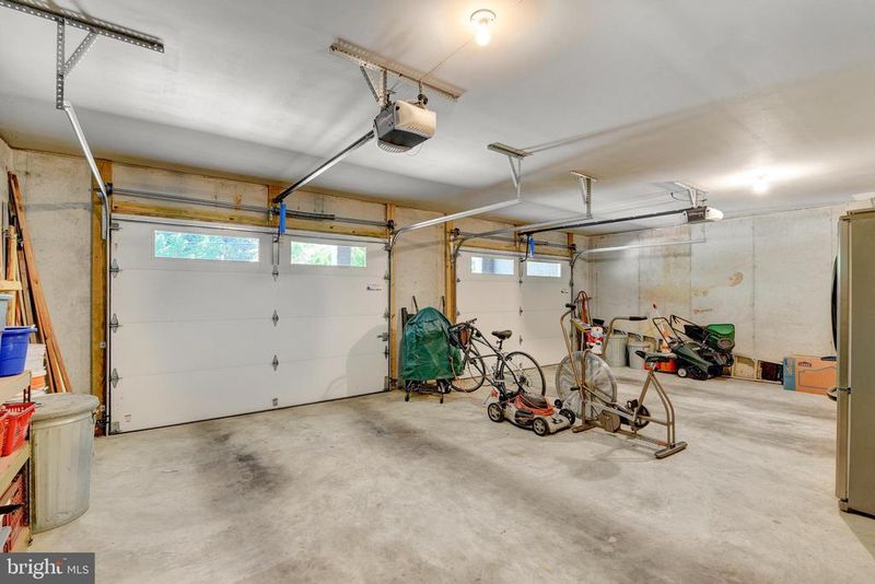764 N Riverside Dr, Crownsville, MD 21032