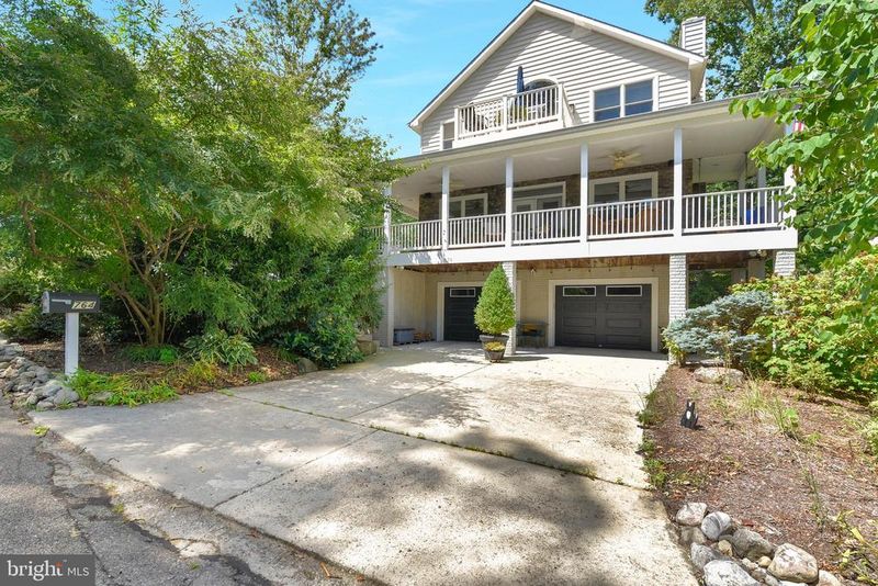 764 N Riverside Dr, Crownsville, MD 21032