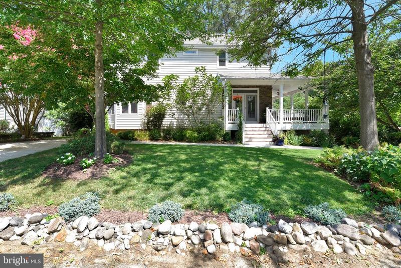764 N Riverside Dr, Crownsville, MD 21032
