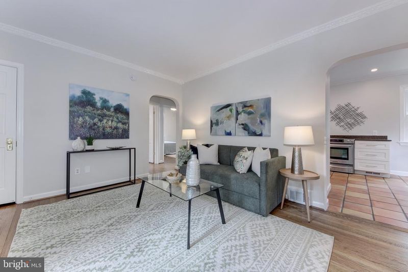 615 Gist Ave, Silver Spring, MD 20910