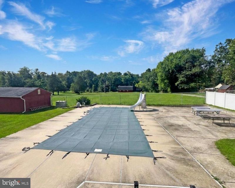1271 Sleepy Hollow Rd, Severn, MD 21144