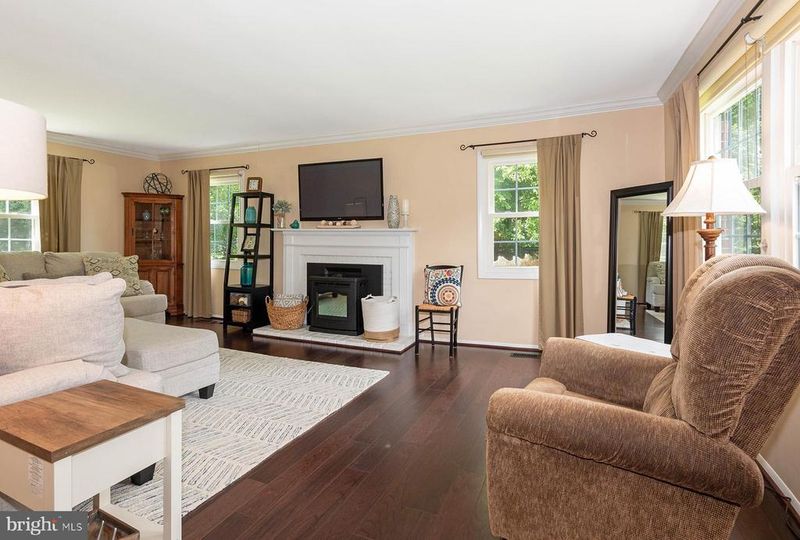 1788 Reading St, Crofton, MD 21114