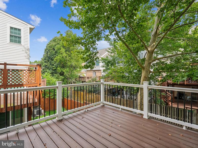 43452 Laidlow St, Chantilly, VA 20152