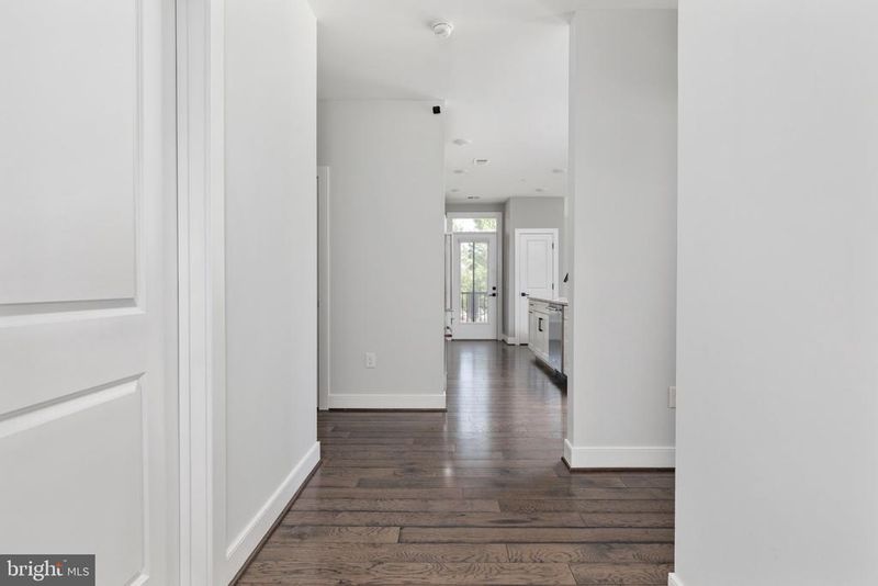 11200 Reston Station Blvd #208, Reston, VA 20190