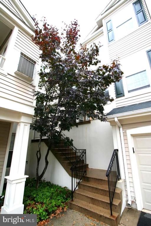 11402 Gate Hill Pl #54, Reston, VA 20194