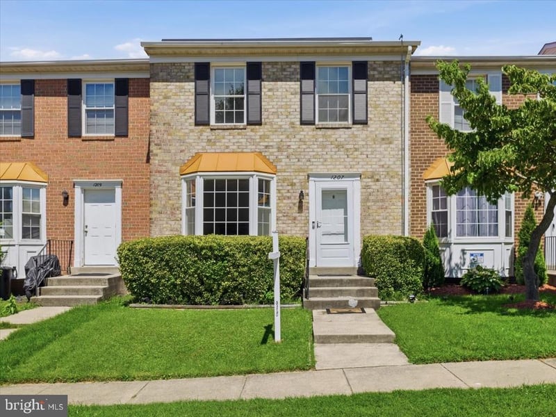 1207 Knoll Mist Ln, Gaithersburg, MD 20879