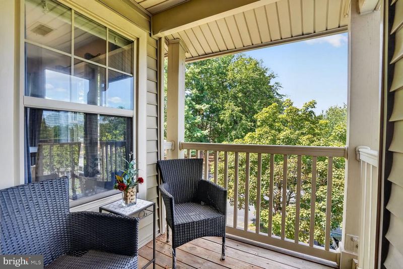 1783 Jonathan Way #1783-J, Reston, VA 20190