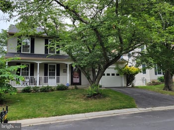 4104 Swiss Stone Dr, Burtonsville, MD 20866