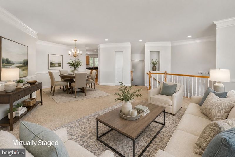 6806 Witton Cir, Gainesville, VA 20155