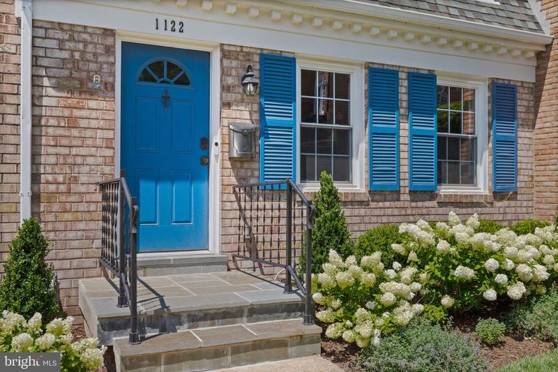 1122 Kensington Rd, Mclean, VA 22101