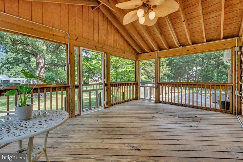 285 Poplar Rd, Millersville, MD 21108