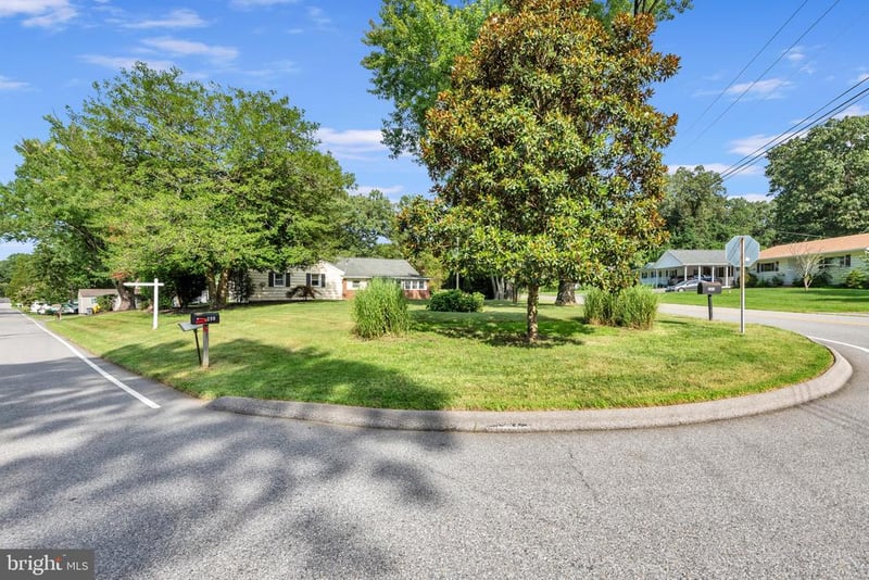 285 Poplar Rd, Millersville, MD 21108
