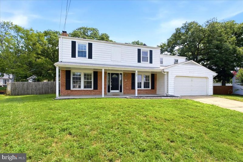 5400 Virginia Ct, Oxon Hill, MD 20745