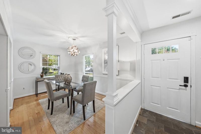 6511 China Grove Ct, Alexandria, VA 22310