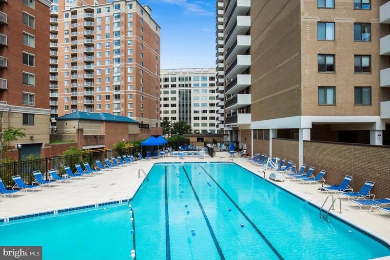 3800 Fairfax Dr #102, Arlington, VA 22203
