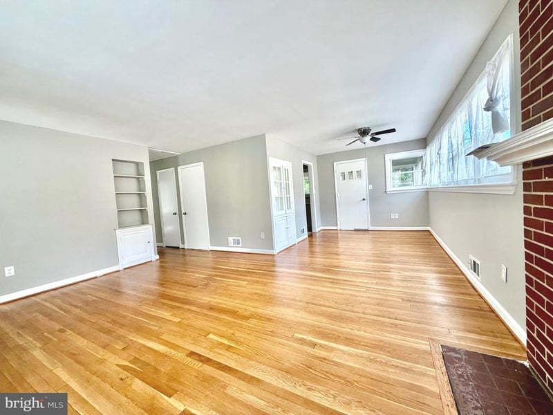 10128 Dallas Ave, Silver Spring, MD 20901