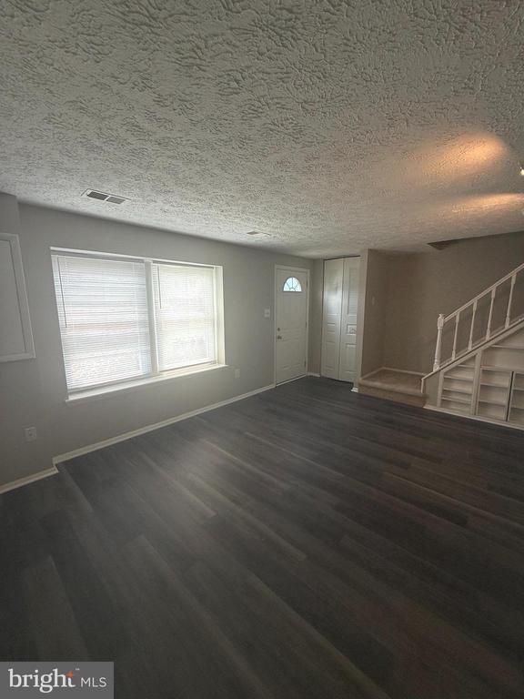 5752 Charstone Ct, Frederick, MD 21703