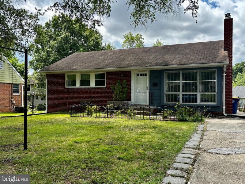 8407 Quintana St, Hyattsville, MD 20784