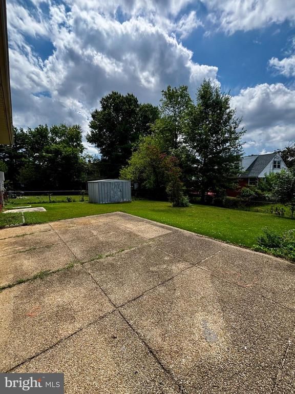 8407 Quintana St, Hyattsville, MD 20784