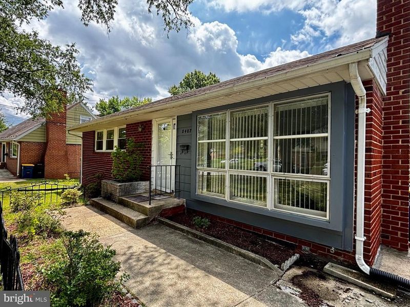 8407 Quintana St, Hyattsville, MD 20784