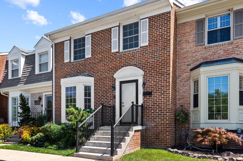 1159 Jeffrey Dr, Crofton, MD 21114