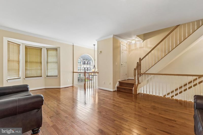 14090 Malta St, Woodbridge, VA 22193