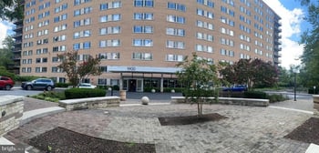 1900 Lyttonsville Rd #914, Silver Spring, MD 20910