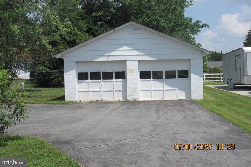 326 N Church St, Thurmont, MD 21788